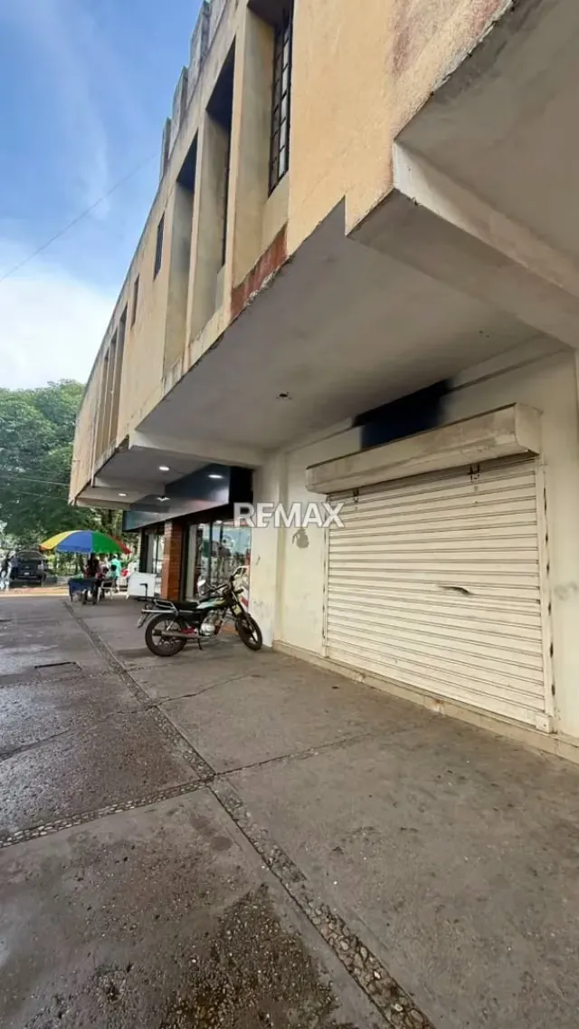 Se Alquila local comercial sector centro cerca plaza bolivar Edif El Tamarindo - 5