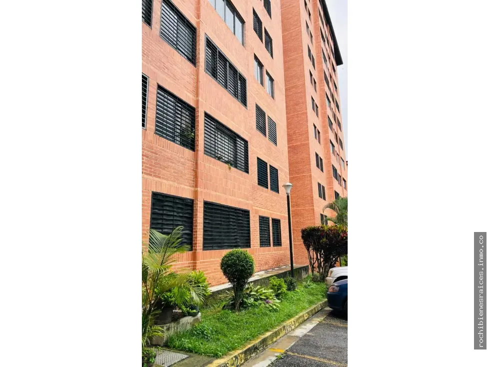 Apartamento en alquiler en Parque Caiza - 2