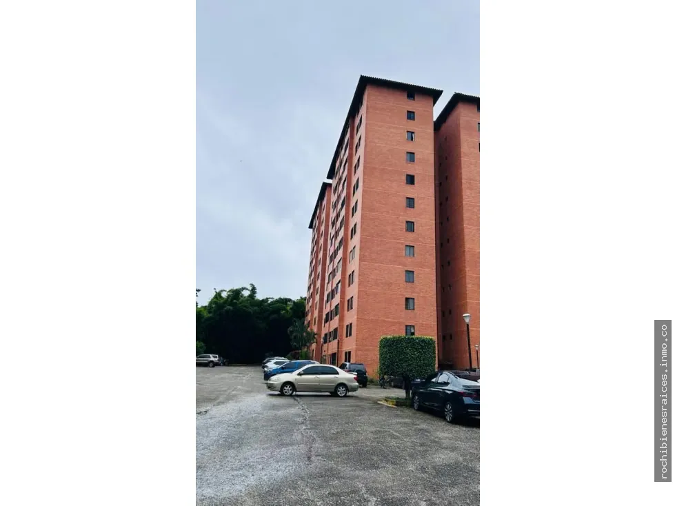 Apartamento en alquiler en Parque Caiza - 3