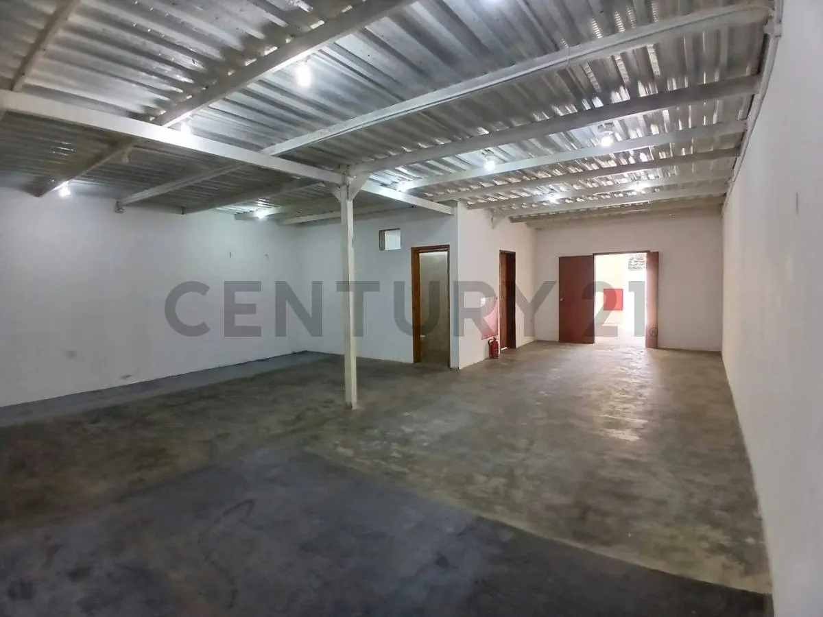 Local Comercial y Depósito en Porlamar muy cerca de la Av. Llano Adentro - 5