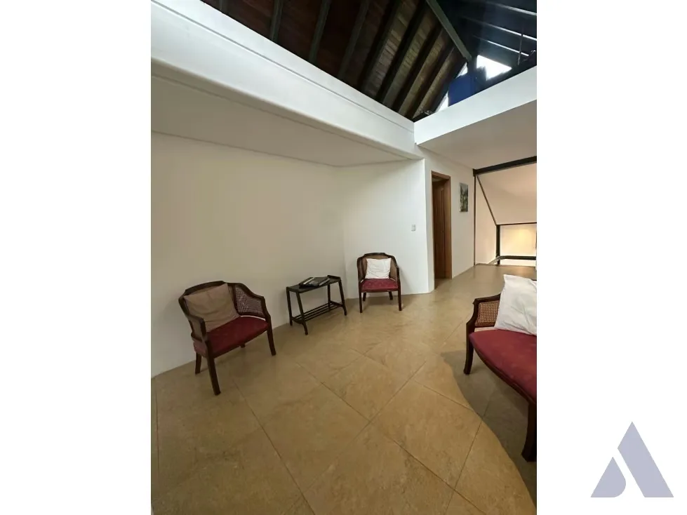 Vendo casa c/jardin en calle cerrada 337m2 Villanueva del Hatiilo 9005 - 6