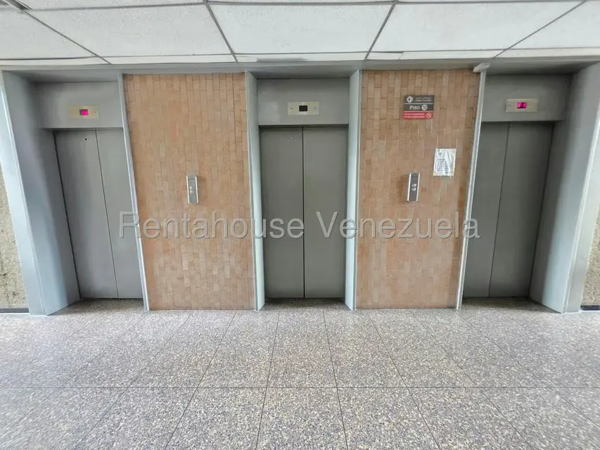 Oficina en Venta en Bello Monte, Distrito Metropolitano - 26