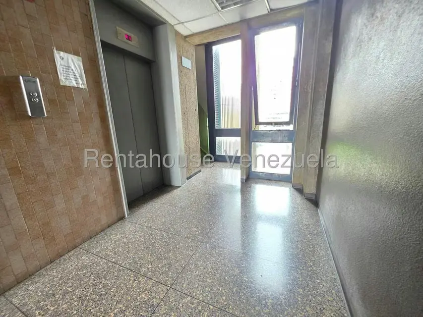 Oficina en Venta en Bello Monte, Distrito Metropolitano - 27