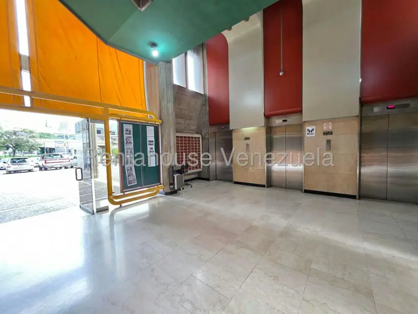Oficina en Venta en Bello Monte, Distrito Metropolitano - 32