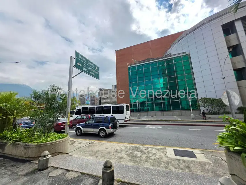 Oficina en Venta en Bello Monte, Distrito Metropolitano - 39