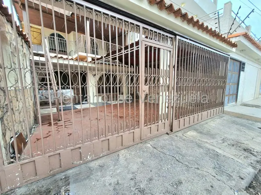 Casa (Duplex) en Venta en Centro, Lara - 3