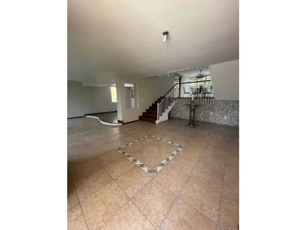 Casa en venta urbanizacion Prados del Este - 3