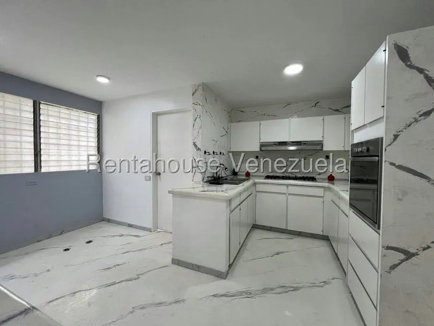 Apartamento (Duplex) en Alquiler en Sebucan, Distrito Metropolitano - 13