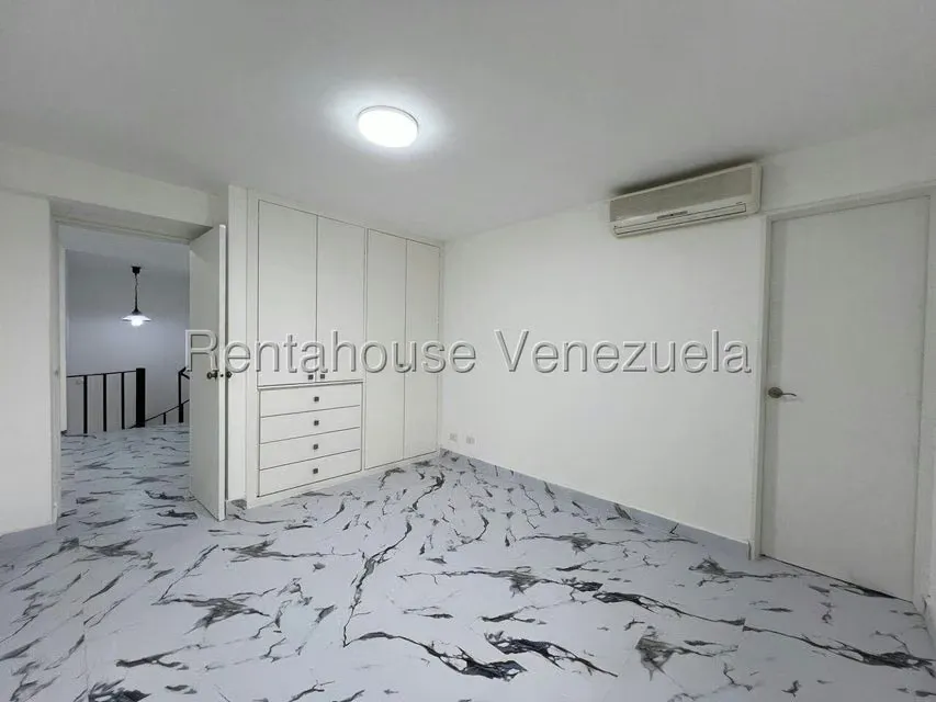 Apartamento (Duplex) en Alquiler en Sebucan, Distrito Metropolitano - 30