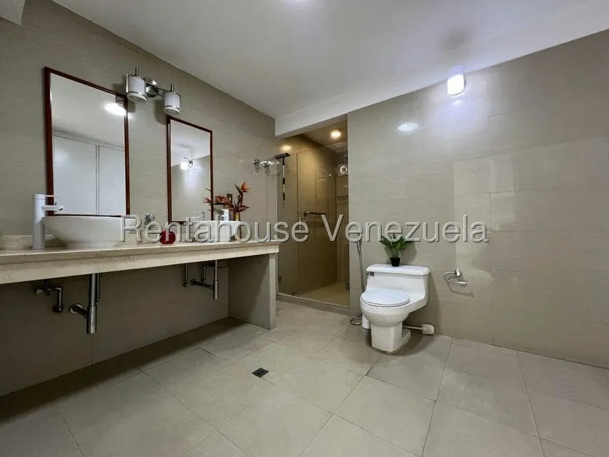 Apartamento (Duplex) en Alquiler en Sebucan, Distrito Metropolitano - 36