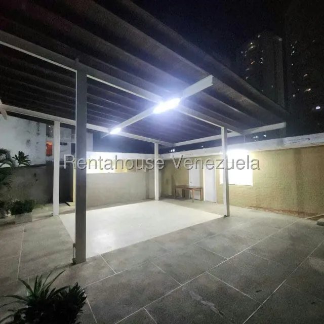 Apartamento (Duplex) en Alquiler en Sebucan, Distrito Metropolitano - 61