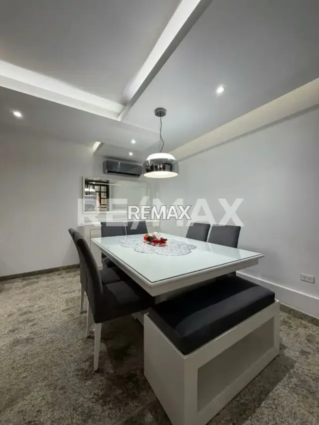 Townhouse en alquiler - 5