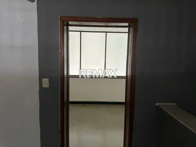 Se alquila amplio y estratégico local comercial de 153,04 m² ubicado en el concurrido sector Palito de Acarigua. - 8