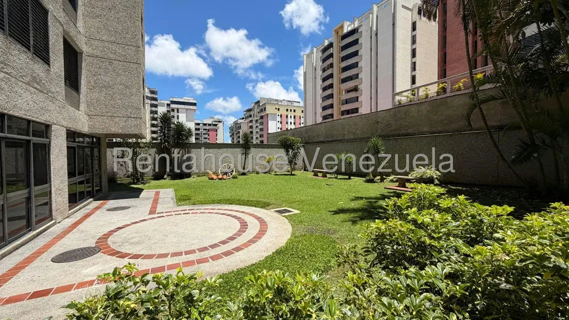 Apartamento (1 Nivel) en Alquiler en Las Minas, Miranda - 2