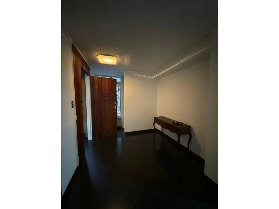 Edificio, Las Mercedes, Mun. Baruta. - 10