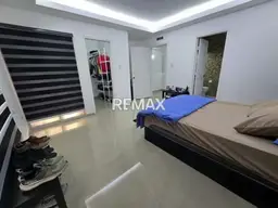 View 8