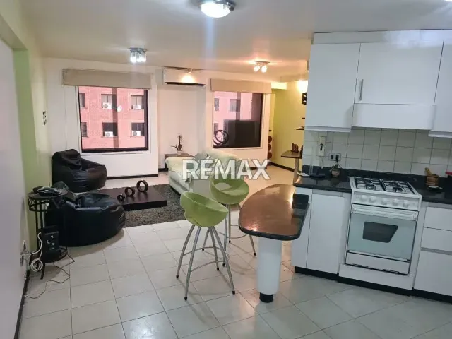 En Alquiler Confortable apartamento en Las Delicias de Sabana Grande - 2