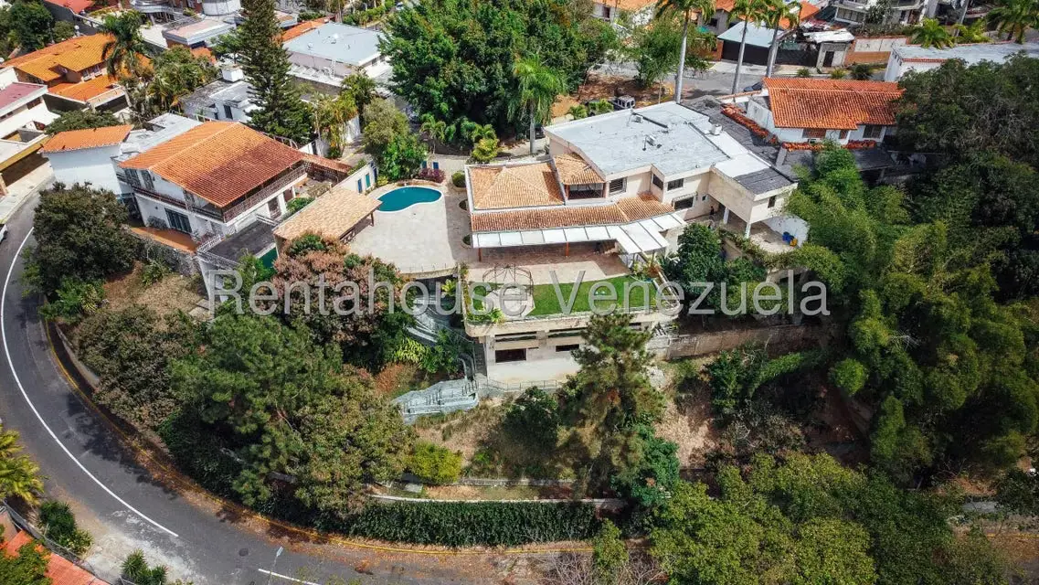 Casa (Multipes Niveles) en Venta en Macaracuay, Distrito Metropolitano - 103