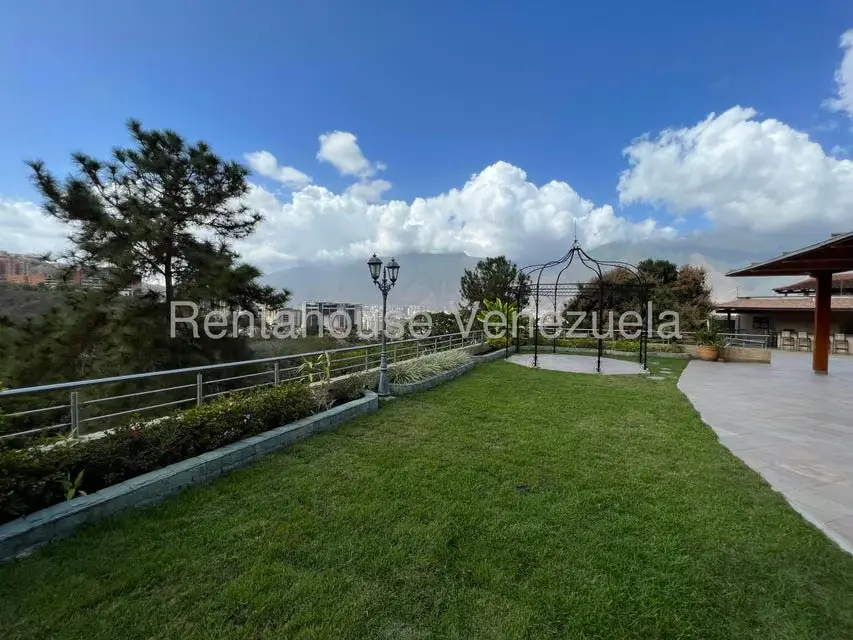 Casa (Multipes Niveles) en Venta en Macaracuay, Distrito Metropolitano - 21