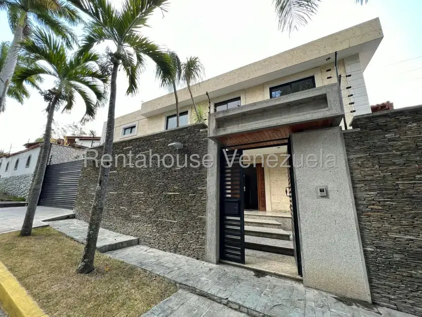 Casa (Multipes Niveles) en Venta en Macaracuay, Distrito Metropolitano - 3