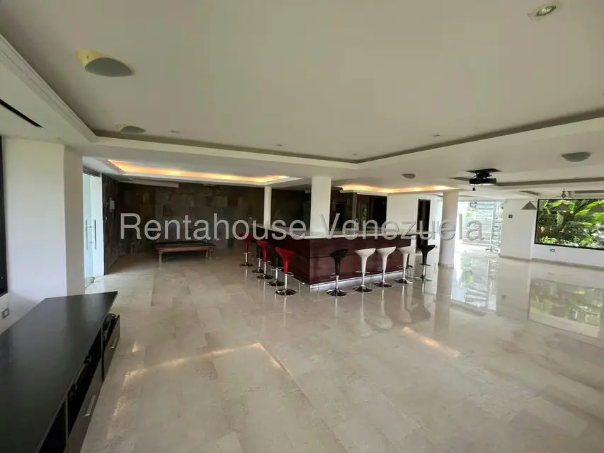Casa (Multipes Niveles) en Venta en Macaracuay, Distrito Metropolitano - 32