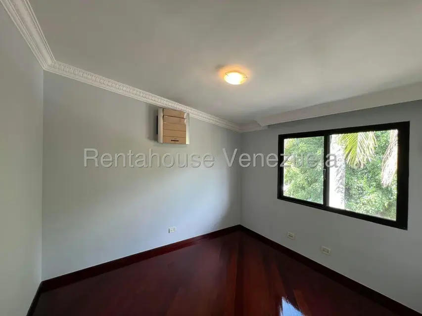 Casa (Multipes Niveles) en Venta en Macaracuay, Distrito Metropolitano - 84