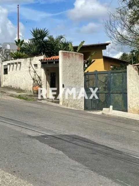 QTA. EN ORIPOTO 1912 M2 EN VENTA