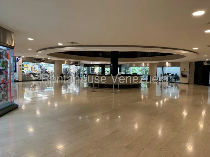 Comercial (Local Comercial) en Alquiler en La Viña, Carabobo - 7