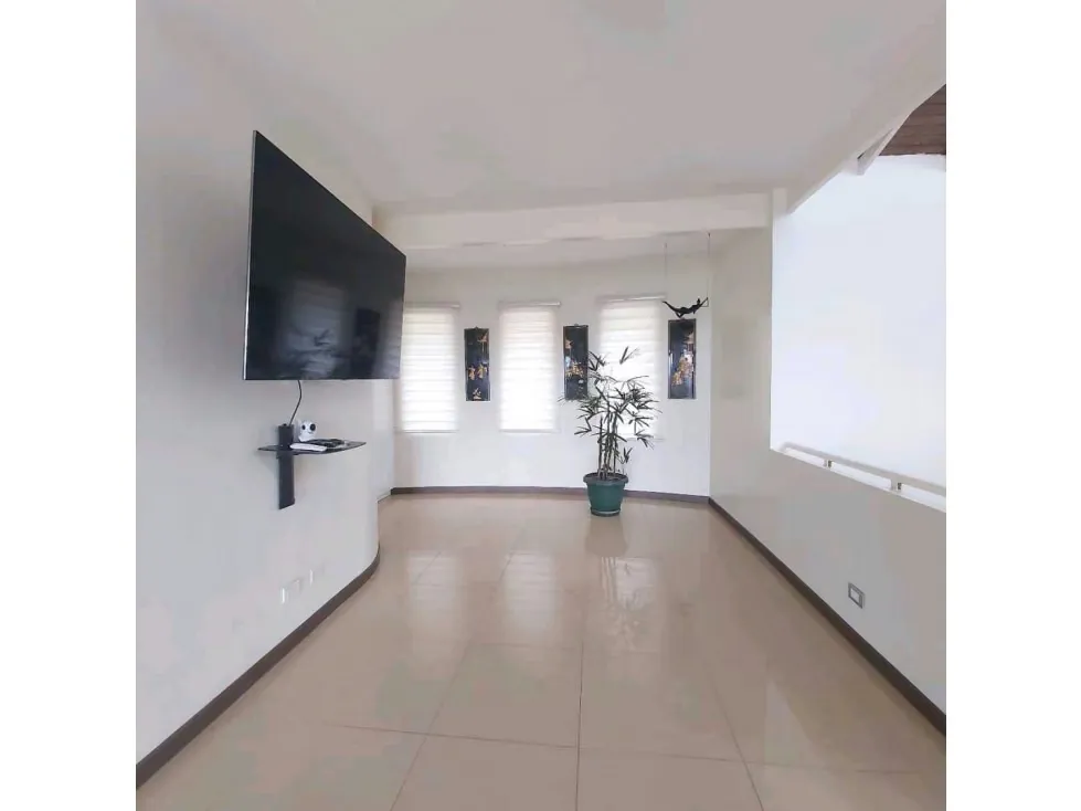 Vendo casa 480m2 Colinas de Lagunita Sur 1906 - 12