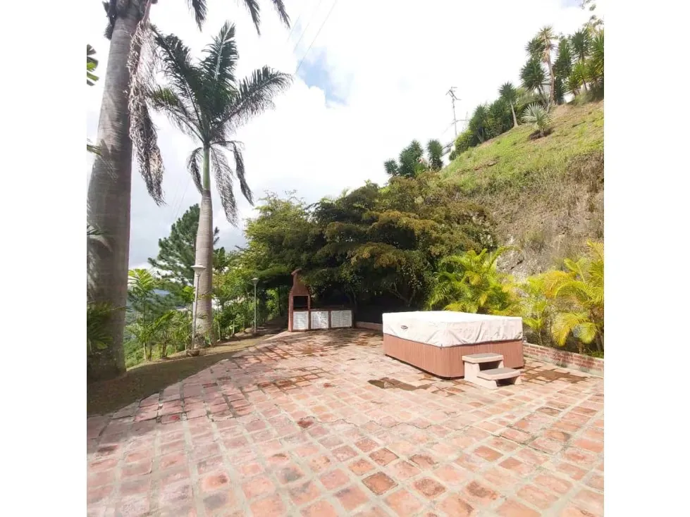 Vendo casa 480m2 Colinas de Lagunita Sur 1906 - 18