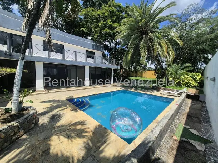 Casa (Duplex) en Venta en Colinas de Guataparo, Carabobo