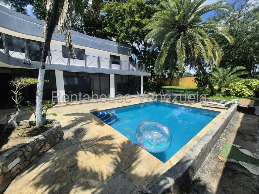 Casa (Duplex) en Venta en Colinas de Guataparo, Carabobo - 2