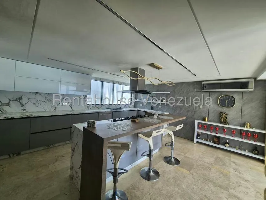Casa (Duplex) en Venta en Colinas de Guataparo, Carabobo - 16