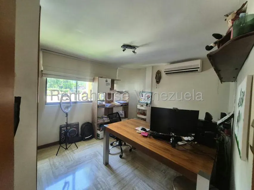Casa (Duplex) en Venta en Colinas de Guataparo, Carabobo - 24