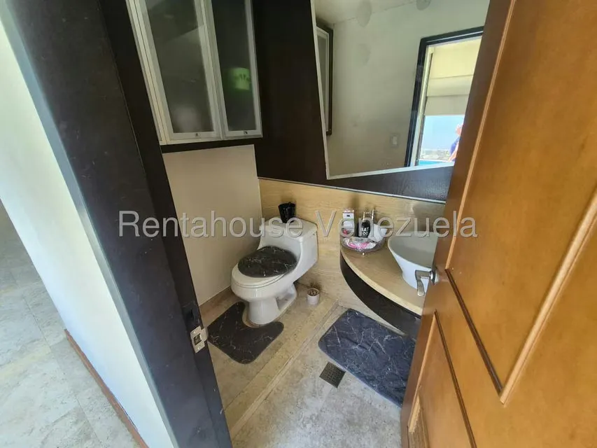 Casa (Duplex) en Venta en Colinas de Guataparo, Carabobo - 48