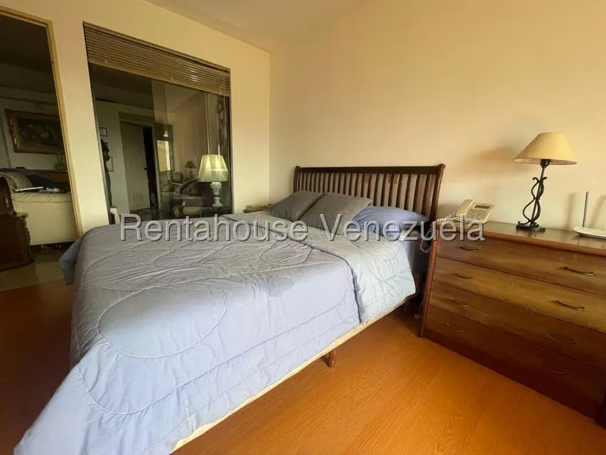 Apartamento (1 Nivel) en Venta en Colinas de Bello Monte, Distrito Metropolitano - 8