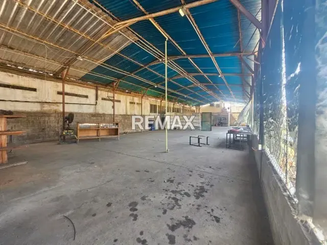Terreno + galpon - 2