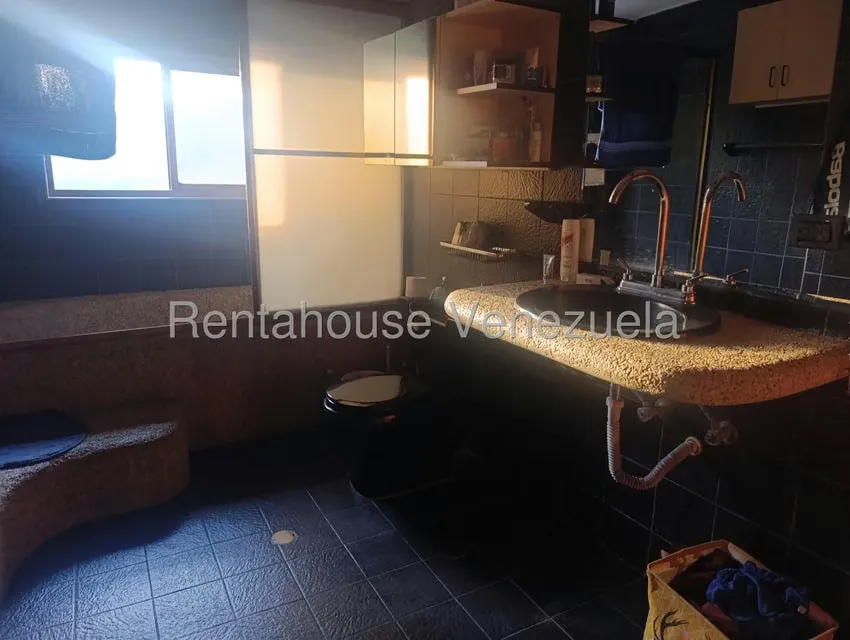 Apartamento (1 Nivel) en Alquiler en Turumo, Distrito Metropolitano - 9
