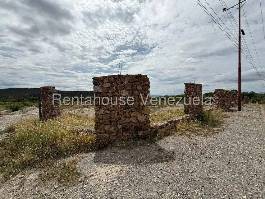 Terreno (Comercial) en Venta en Municipio Jimenez, Lara