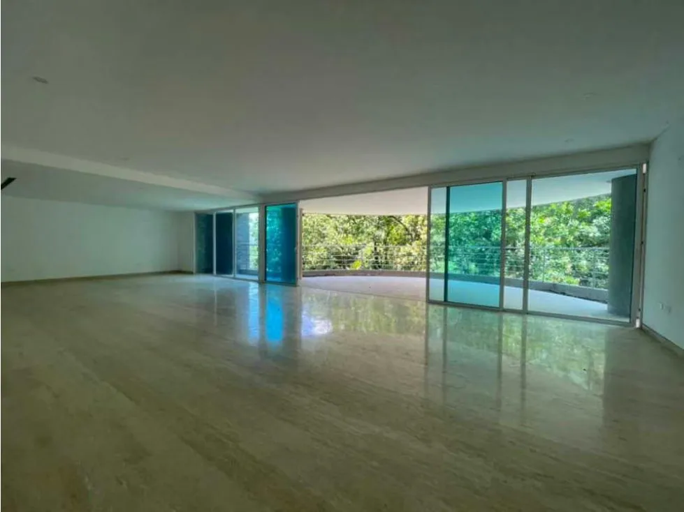 Se Vende apartamento. 360m2/6H/7B/4P. Los Chorros. - 4