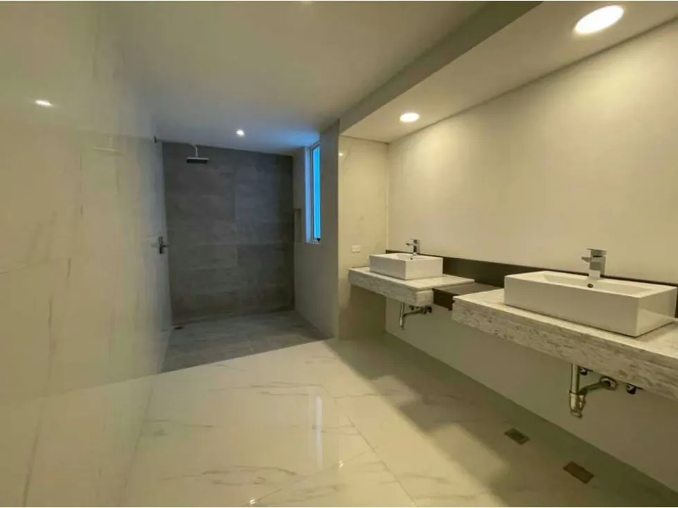 Se Vende apartamento. 360m2/6H/7B/4P. Los Chorros. - 9