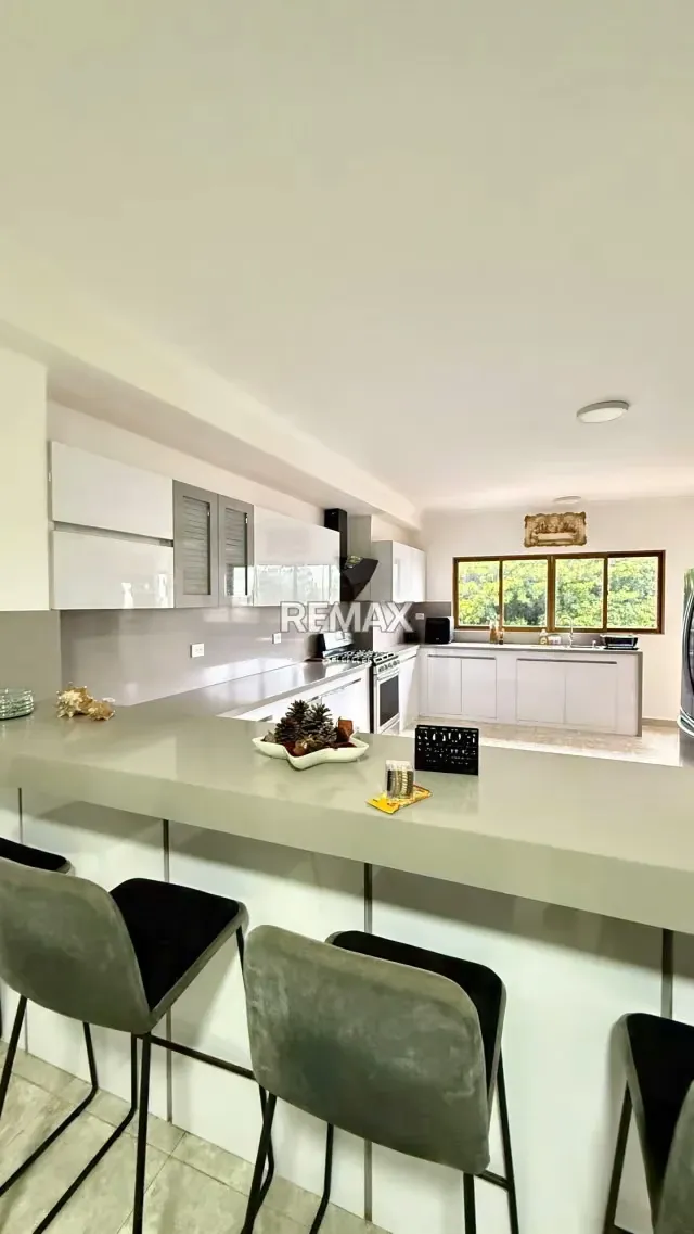 Se Alquila Apartamento en el 18 de Octubre - 3