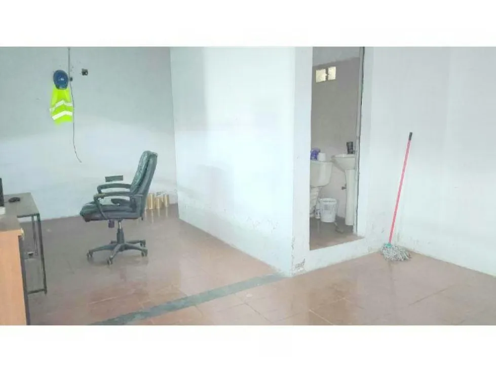 Alquiler galpón 1200 m2 Guatire 9846 - 6