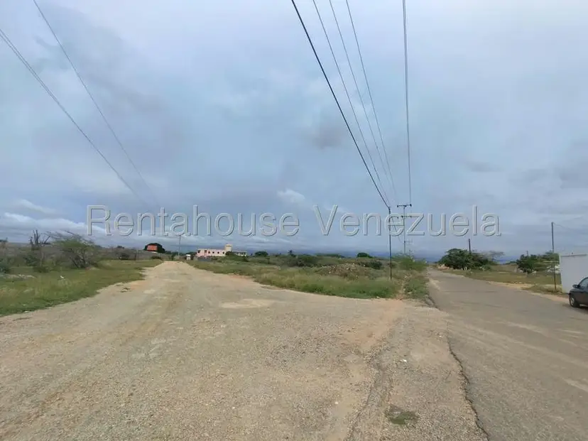 Terreno (Comercial) en Venta en Santa Elena, Falcon
