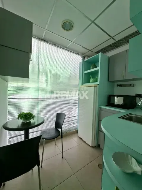 EN VENTA LOCAL COMERCIAL EN RATTAN PLAZA - 7