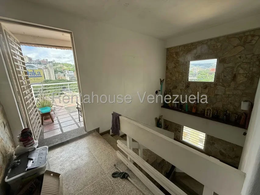 Apartamento (Duplex) en Venta en La Florida, Distrito Metropolitano - 20