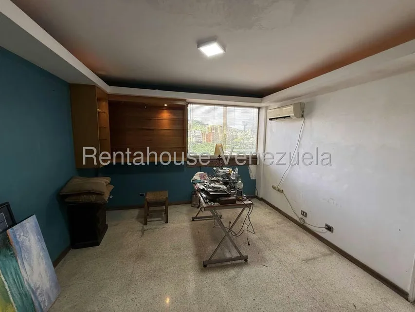 Apartamento (Duplex) en Venta en La Florida, Distrito Metropolitano - 28