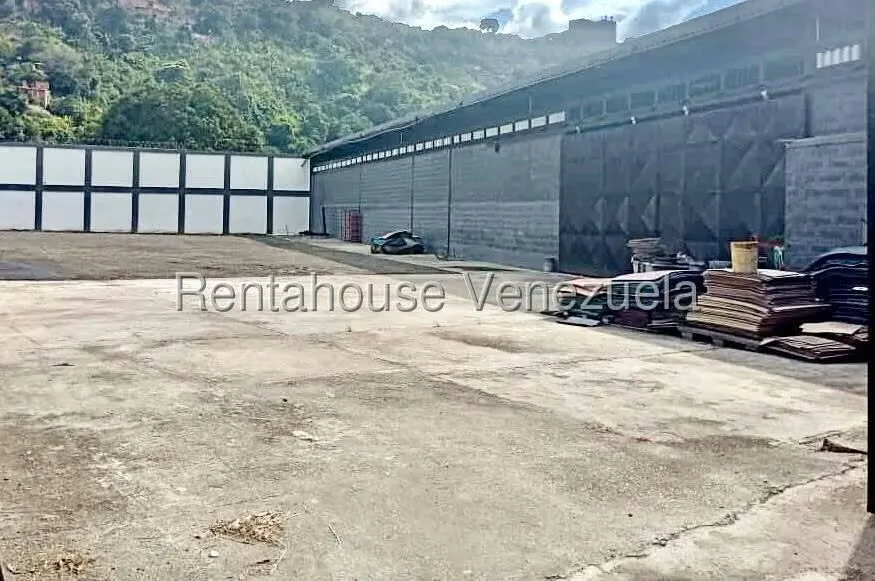 Galpon - Deposito en Venta en Parque Caiza, Distrito Metropolitano