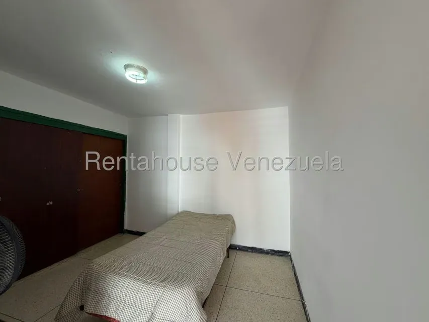 Casa (Duplex) en Venta en La Trinidad, Distrito Metropolitano - 19