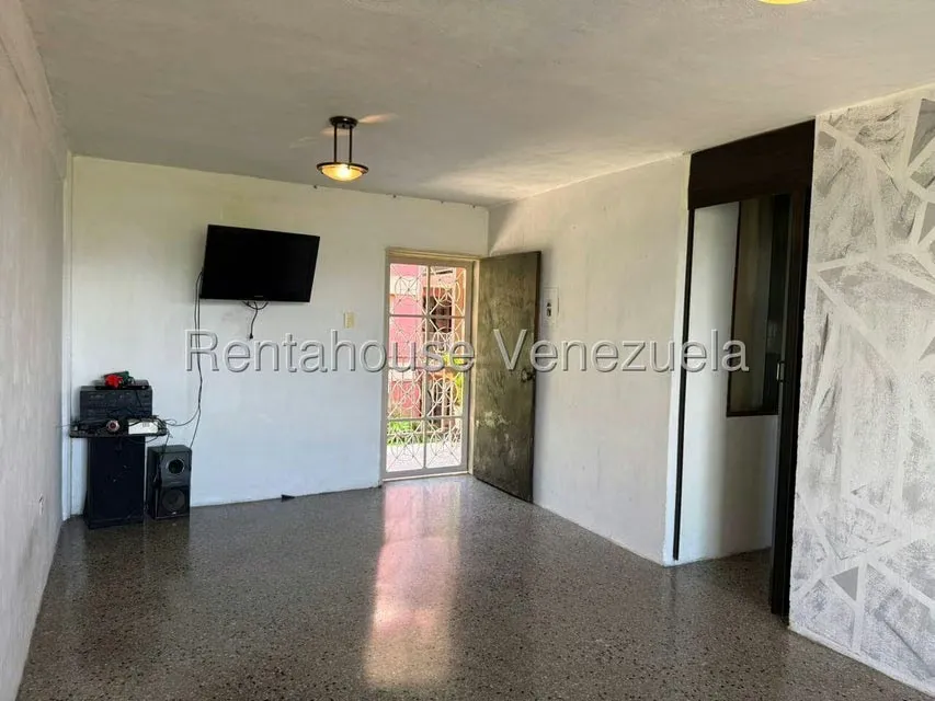 Apartamento (1 Nivel) en Venta en Zona Oeste, Lara - 5